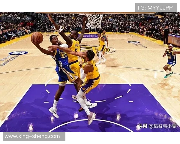 2016年11月24日勇士与湖人激战回顾球星表现与精彩瞬间全解析
